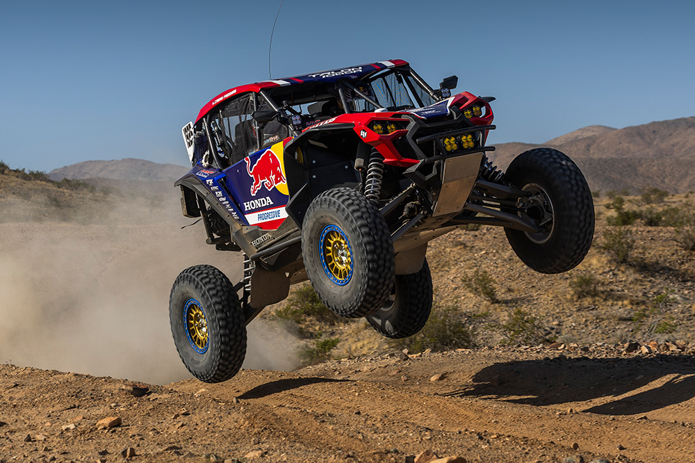 Honda Off-Road, Red Bull, Honda Talon, HRC Racing, Maxxis Tire, Bink Designs, Corbin Leaverton